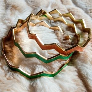 Set of 3 bangles!